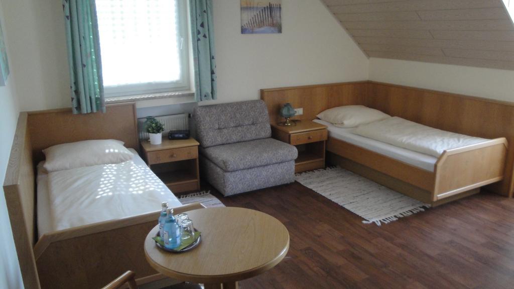Gasthof zum Ochsen Waldstetten  Zimmer foto